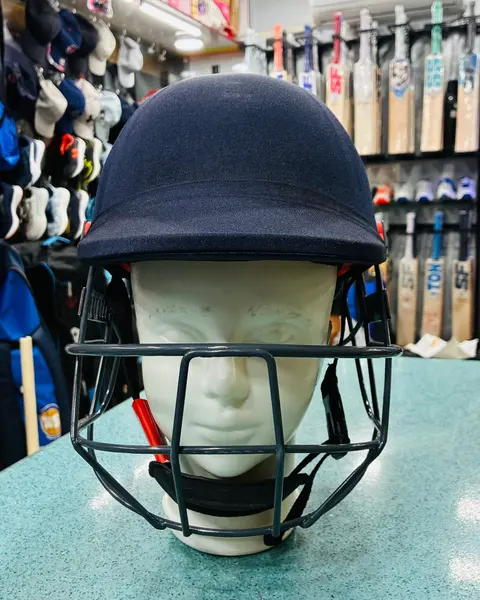 Gray-Nicolls Ultimate 360 Steel Helmet, photo 2