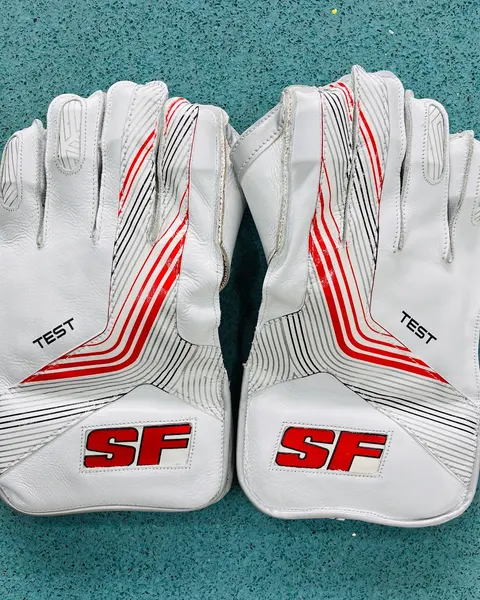 SF Test Wicket-Keeping Gloves