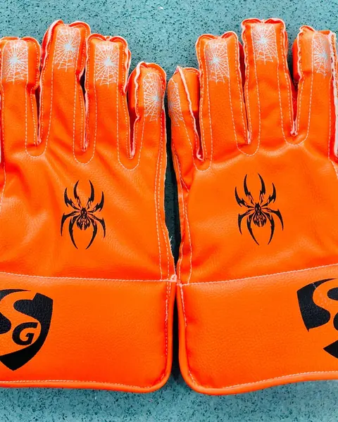 SG R-17 Club Wicket Keeping Gloves
