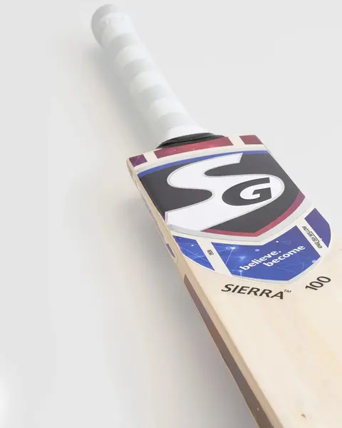 SG Sierra 100 English Willow Cricket Bat, photo 5