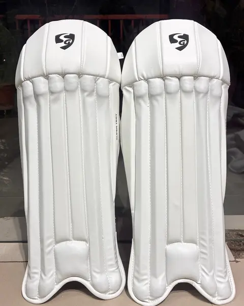 SG Super Test Wicket-Keeping Pads