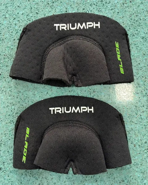 TRIUMPH Catching Gloves
